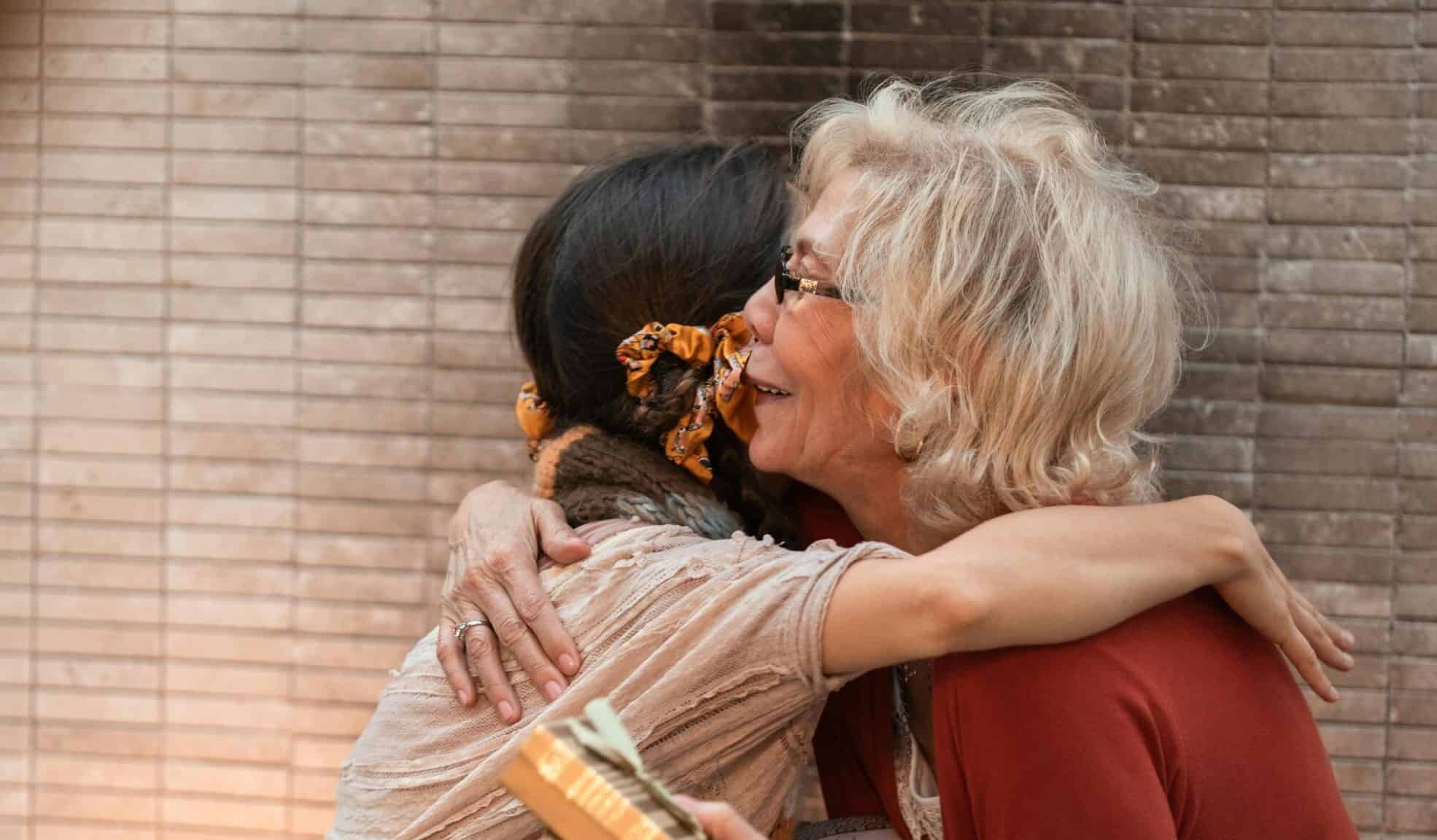 3 Easy Ways to Honor a Caregiver Today